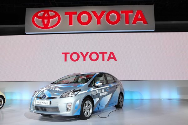 富明证券 ST张家界：与凯撒旅业签署战略合作协议