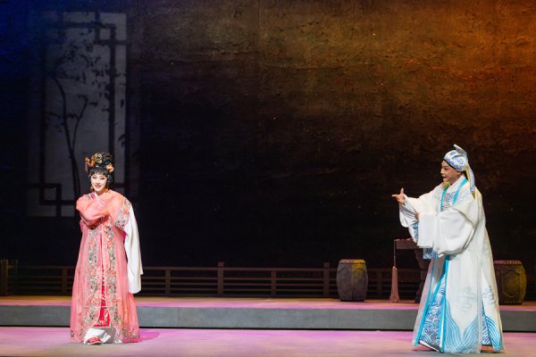 红和古 七位一级演员为青年人配演，淮剧《满庭芳》首演